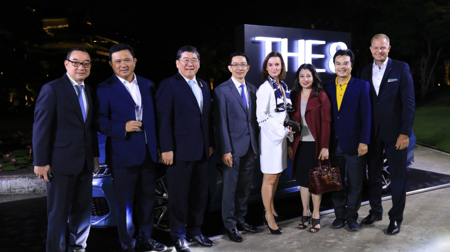 From left; Khun Vichien Phongsathorn, Chairman of the Board of Directors, Premier Technology Public Company Limited; Khun Viboon Kromadit, Director & Chief Marketing Officer, Amata Corporation PCL.; Khun Chaiwat Utaiwan, Managing Director & Director at TTW Public Co. Ltd.; Khun Smith Banomyong, Senior Executive Vice President and Chief Financial Officer, Gulf Energy Development Public Company Limited; Ms. Hildegard Wortmann, Senior Vice President Region Asia-Pacific, BMW Group; Khun Chadatip Chutrakul, CEO, Siam Piwat Group; Khun Prinn Panitchpakdi, Governor, The Stock Exchange of Thailand (SET) and Mr. Christian Wiedmann, President, BMW Group Thailand From left; Khun Vichien Phongsathorn, Chairman of the Board of Directors, Premier Technology Public Company Limited; Khun Viboon Kromadit, Director & Chief Marketing Officer, Amata Corporation PCL.; Khun Chaiwat Utaiwan, Managing Director & Director at TTW Public Co. Ltd.; Khun Smith Banomyong, Senior Executive Vice President and Chief Financial Officer, Gulf Energy Development Public Company Limited; Ms. Hildegard Wortmann, Senior Vice President Region Asia-Pacific, BMW Group; Khun Chadatip Chutrakul, CEO, Siam Piwat Group; Khun Prinn Panitchpakdi, Governor, The Stock Exchange of Thailand (SET) and Mr. Christian Wiedmann, President, BMW Group Thailand